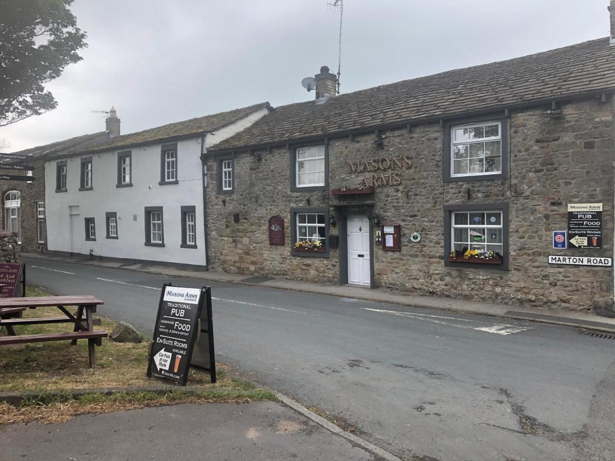 Отель Masons Arms Гаргрейв Экстерьер фото